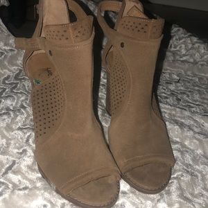 ‼️NWOTG OPEN TOE BOOTIES